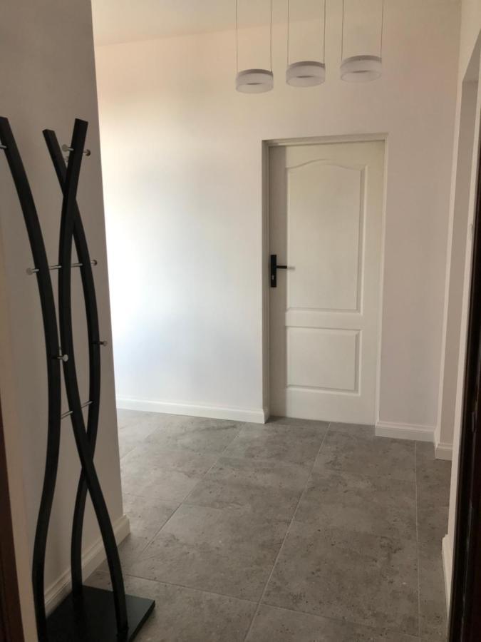 Vip Rooms Apartment ทอรูน ภายนอก รูปภาพ