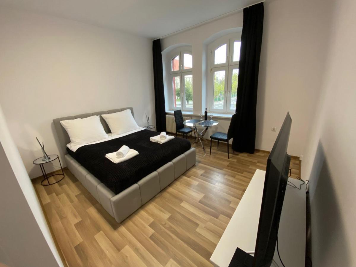 Vip Rooms Apartment ทอรูน ภายนอก รูปภาพ