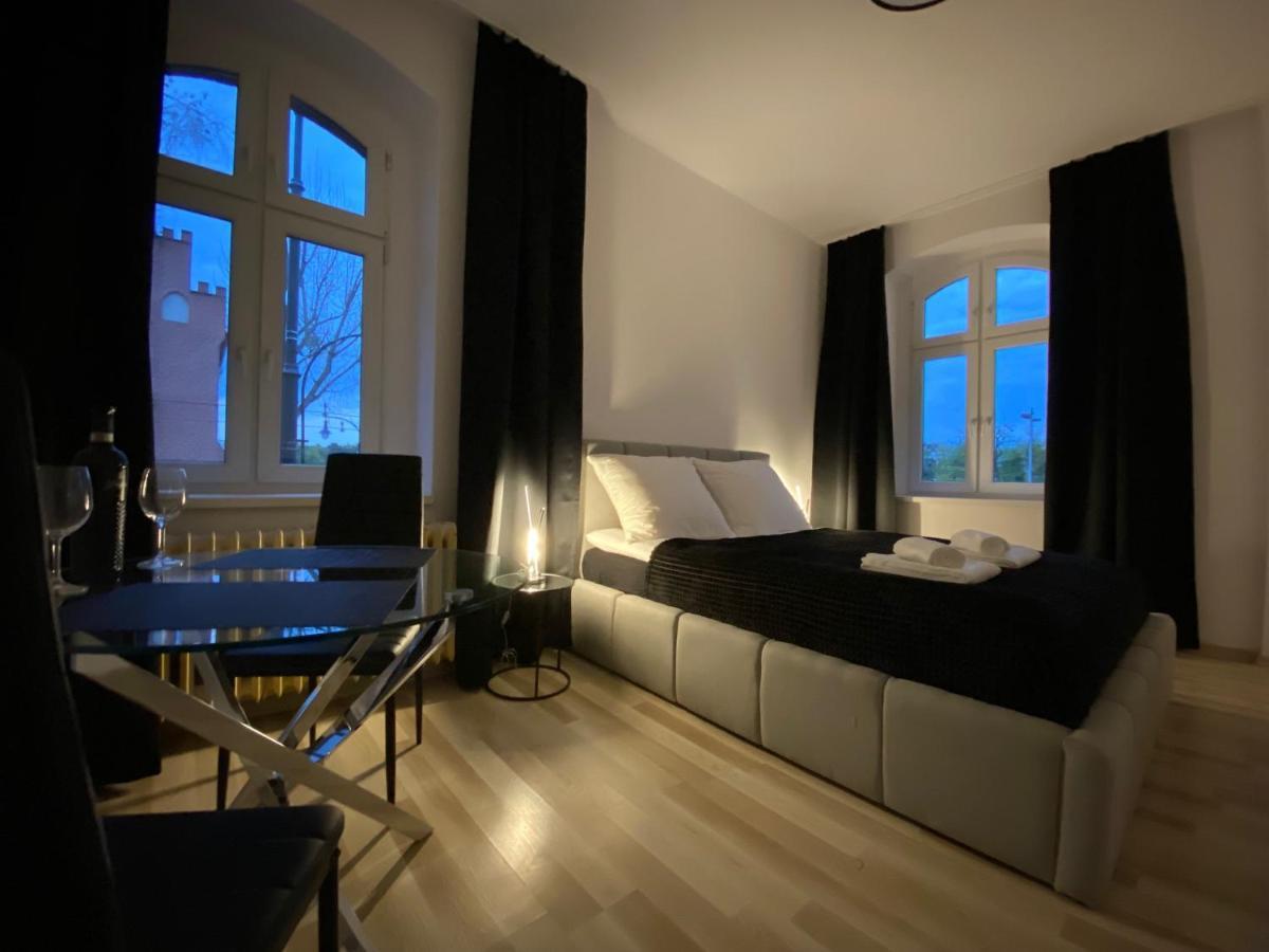 Vip Rooms Apartment ทอรูน ภายนอก รูปภาพ