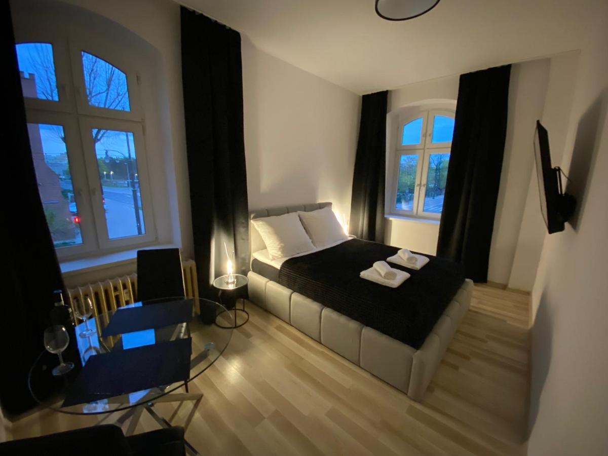 Vip Rooms Apartment ทอรูน ภายนอก รูปภาพ